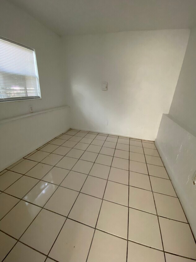Foto del edificio - 5340 Altoona St