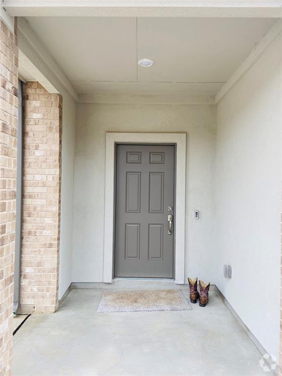 Building Photo - 1205 Sweetspire St