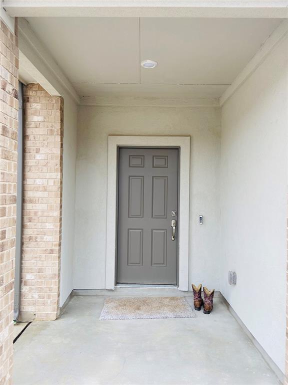 Building Photo - 1205 Sweetspire St