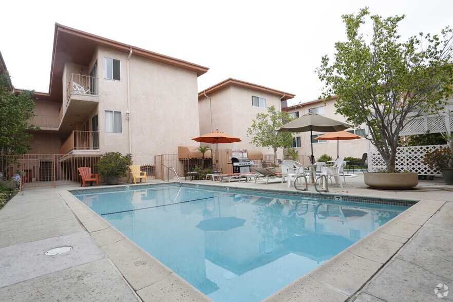 Mountain View Manor Apartments Rentals Chatsworth, CA