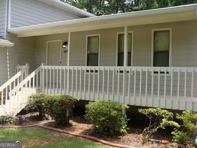 Foto del edificio - 2962 Harlow Ln