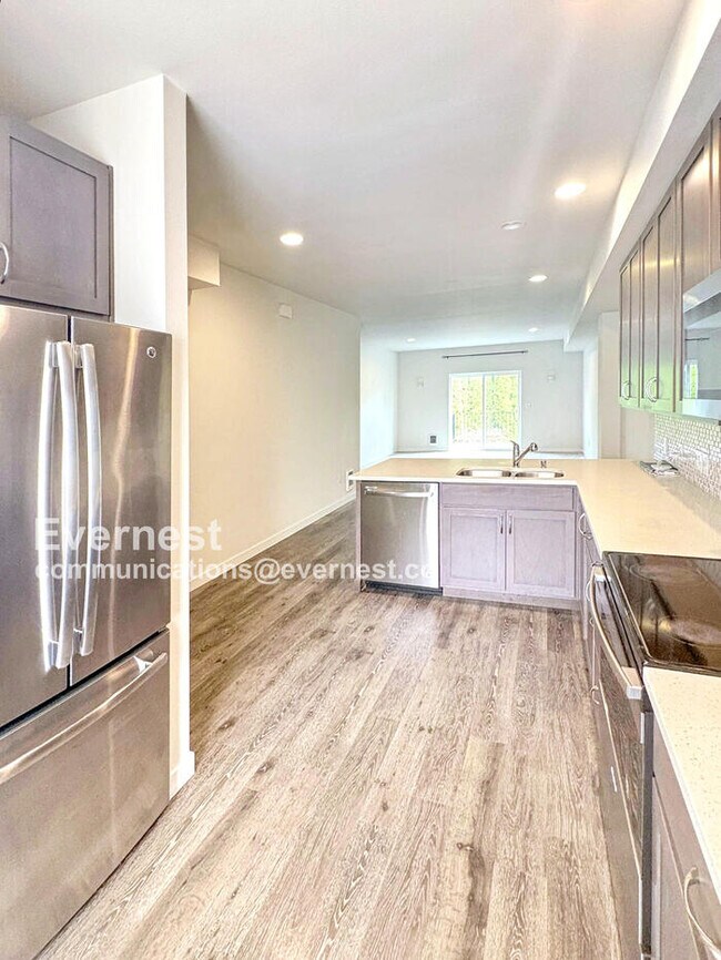 Foto del edificio - 19403 7th Ave W