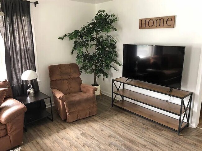 Foto del edificio - 355 N 600 E