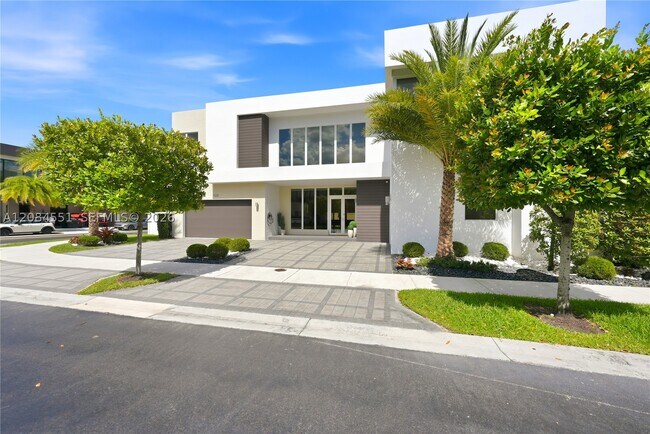 Foto del edificio - 7525 NW 103rd Pl