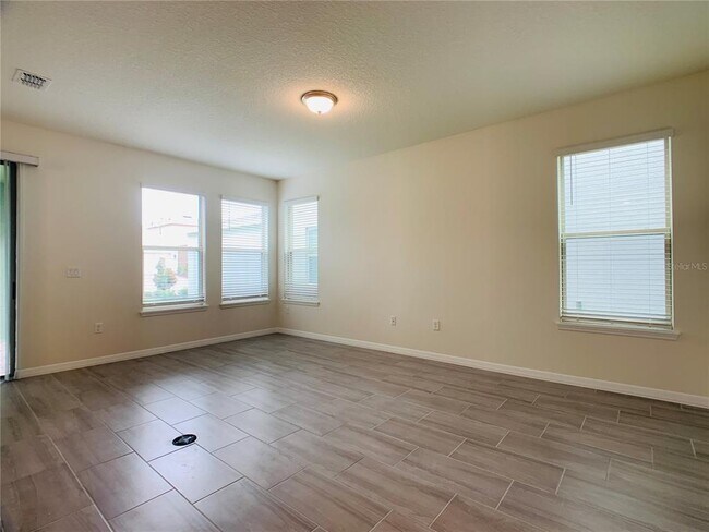 Building Photo - 15893 Moonlight Bay St