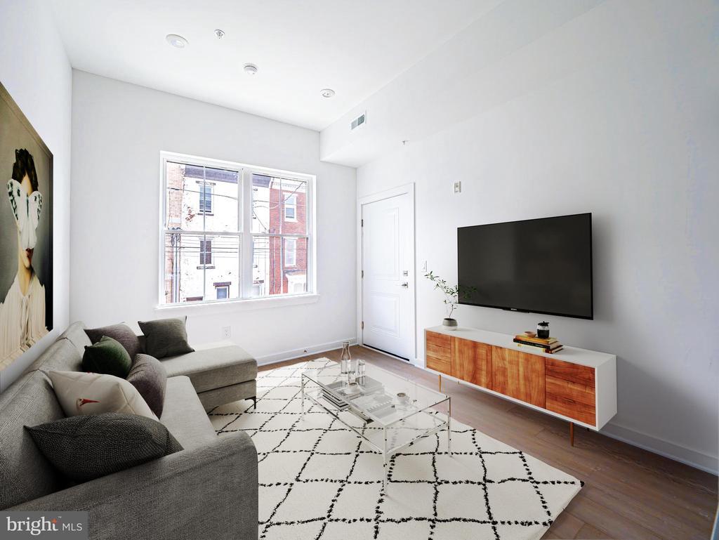 Foto principal - 2403-2407 W Thompson St