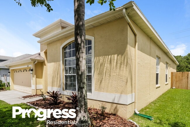 Building Photo - 1128 Vinetree Dr