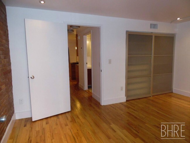 Building Photo - 29 W 131st St