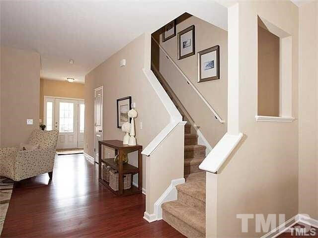 Foto del edificio - 3721 Landshire View Lane