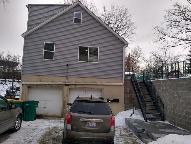 Front of house - 1402 Copperfield Ave