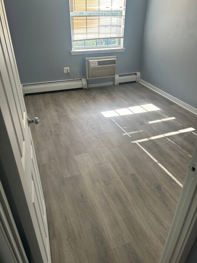 Foto del edificio - 528 Louisiana Ave