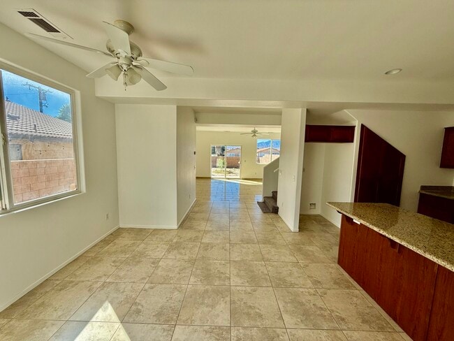 Building Photo - 13827 Luis Dr