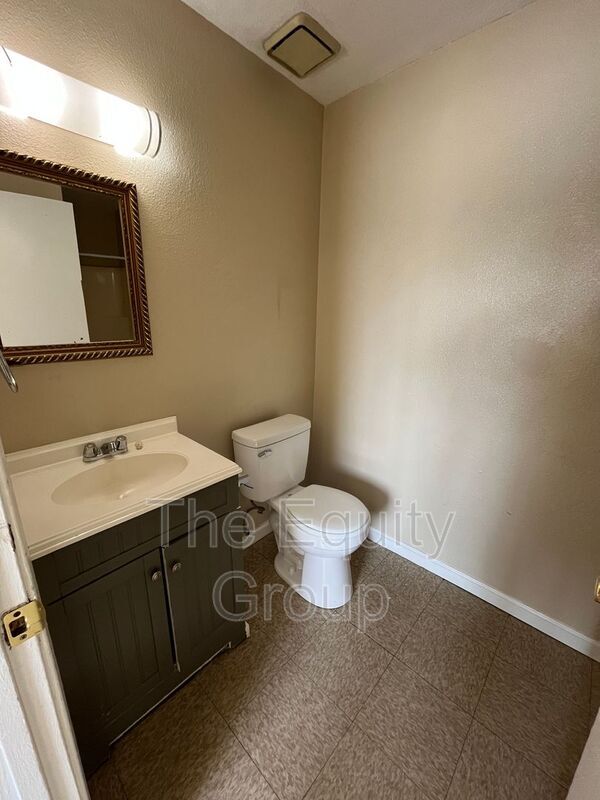 Foto del edificio - 9310 Rd 236