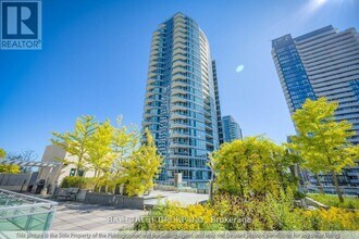 Building Photo - 18 Holmes Ave