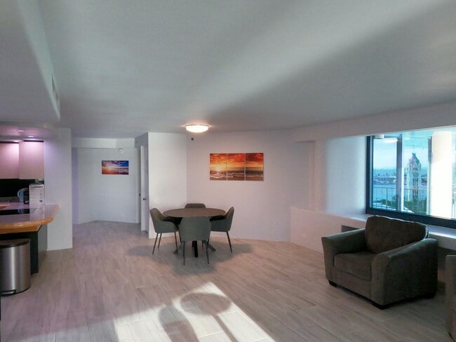 Foto del edificio - 66 Queen St