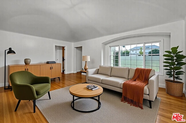 Building Photo - 10281 Dunleer Dr