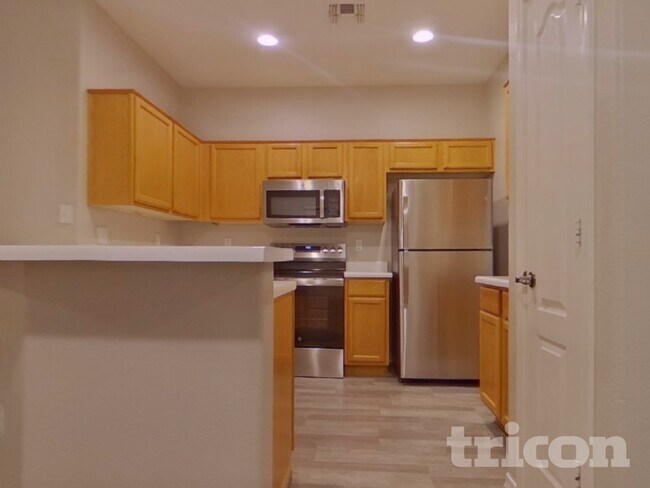 Foto del edificio - 11910 W Jackson St