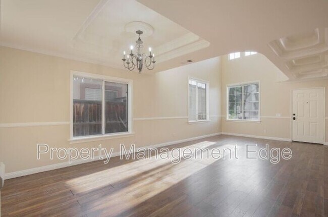 Foto del edificio - 37783 Sweet Magnolia Way