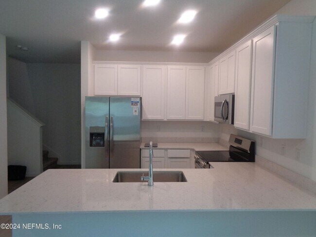 Foto del edificio - Middleburg Townhome for Rent