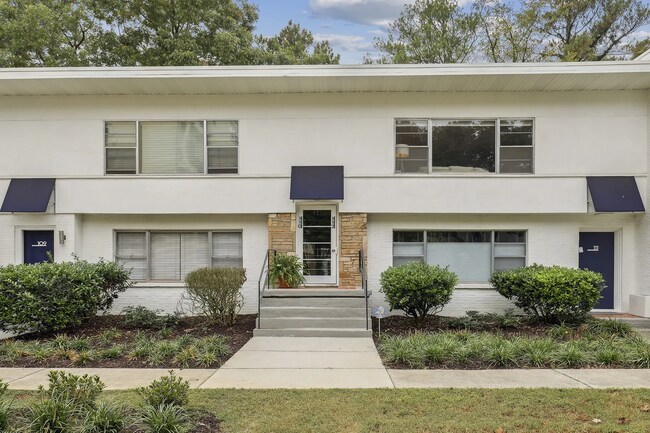 Foto del edificio - 2230 Cheshire Bridge Rd NE