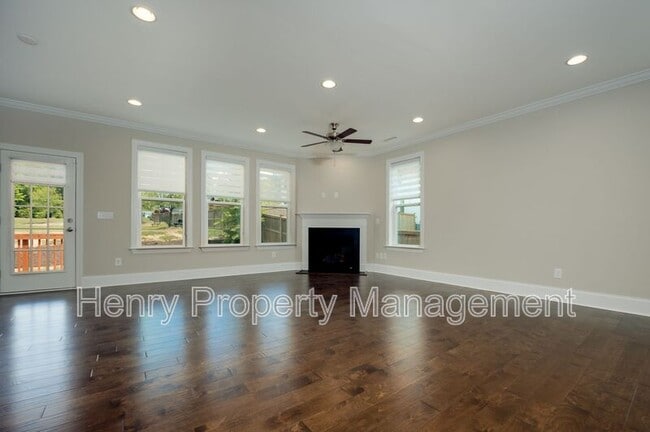 Photo - 1017 Blackpool Ct House