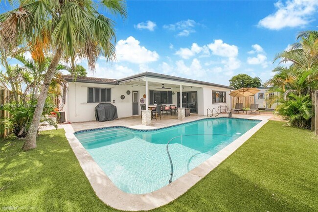 Building Photo - 3 br, 2 bath House - 11941 NW 23rd St