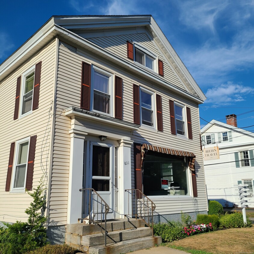 Primary Photo - 831 Boston Post Rd