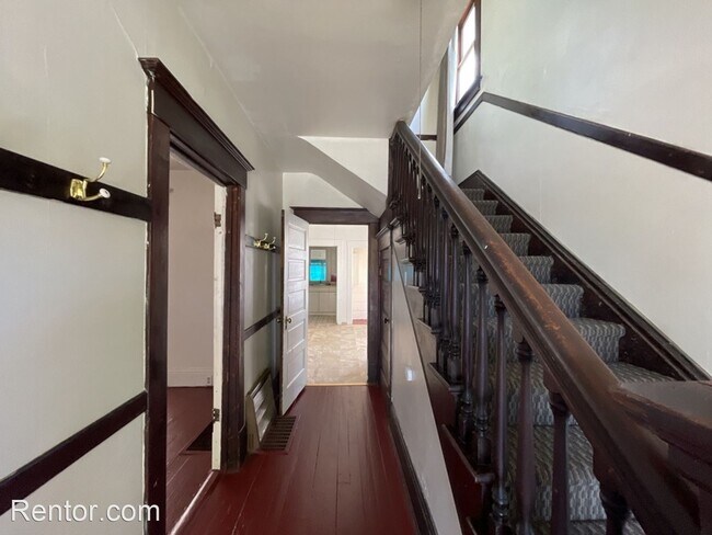 Foto del edificio - 3 br, 1 bath House - 1332 West Avenue