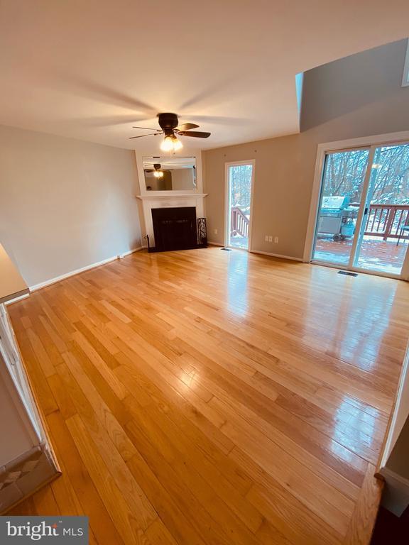 Foto del edificio - 6215 Cool Valley Ct