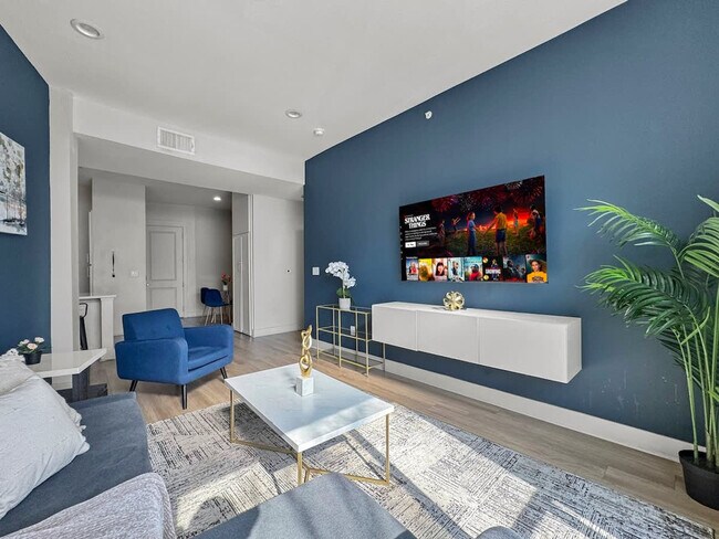 Building Photo - 2901 Indiana St