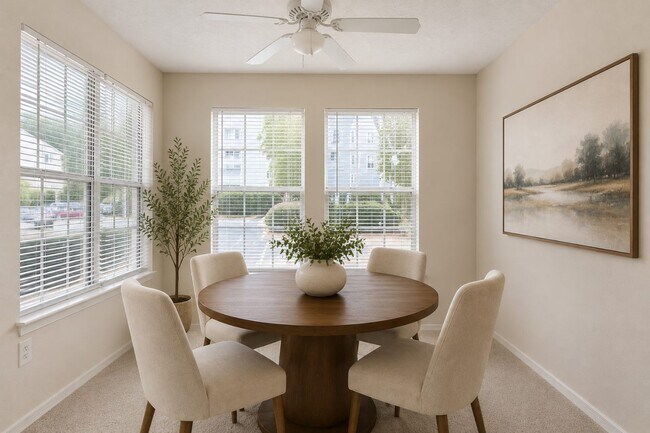 Foto del edificio - The Pointe at Stafford Apartment Homes