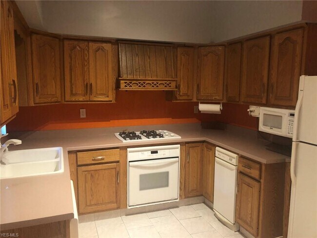 Foto del edificio - 3227 Superior Ave