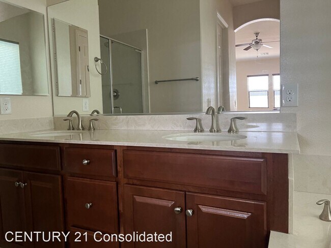 Building Photo - 3 br, 2 bath House - 66 Hawking Ridge Way