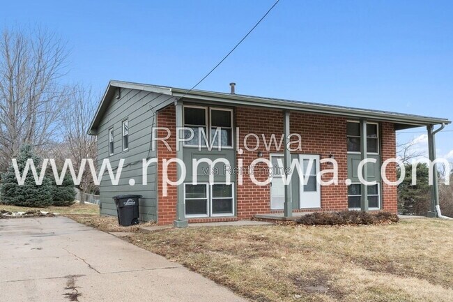 Foto del edificio - 3424 SW 42nd St