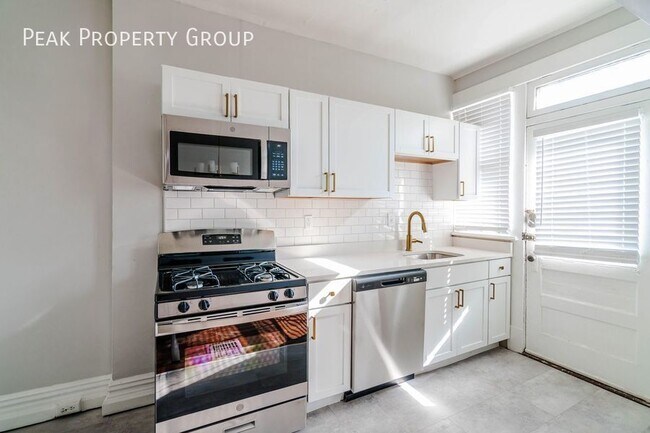 Foto del edificio - 1120 Harrison Ave