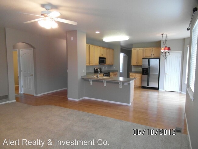 Building Photo - 4 br, 2.5 bath House - 1841 Rannoch Dr