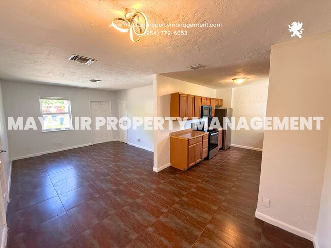 Photo - 1642 NW 13th Ct (Fort Lauderdale, FL) House