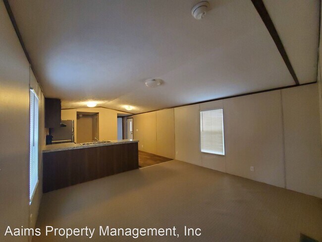Building Photo - 3 br, 2 bath House - 2153 Grand Prix Dr