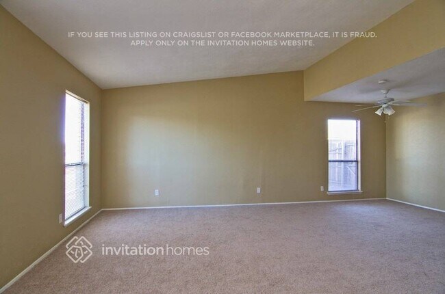 Building Photo - 656 Priscilla Ln
