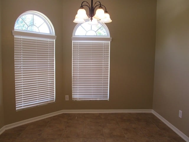 Foto del edificio - 2423 Lofty Falls Ct