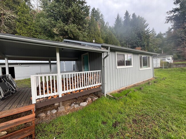 Foto del edificio - 48015 W 2nd St