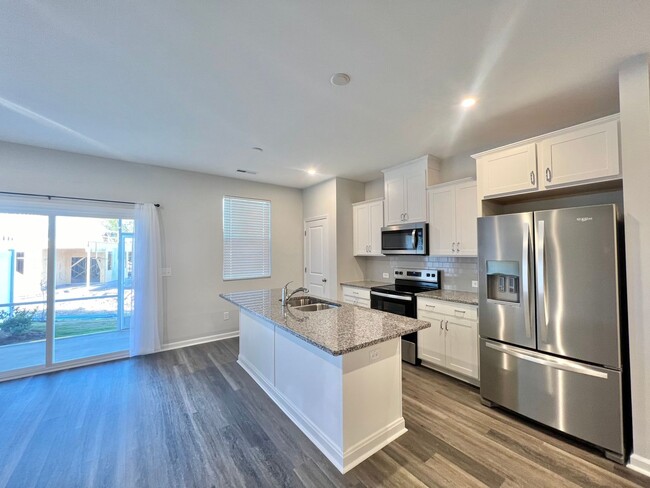 Building Photo - New Construction 3BD, 2.5BA Wake Forest To...