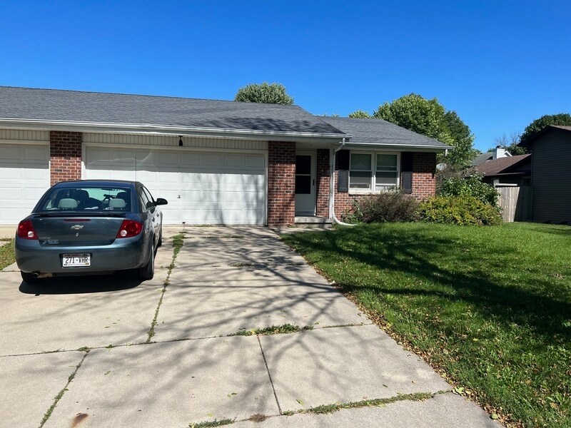 Primary Photo - 2994 Sandia Dr
