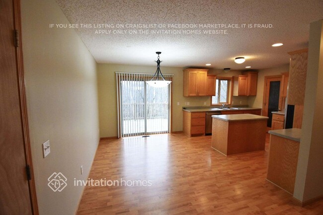 Building Photo - 13747 214th Ave NW