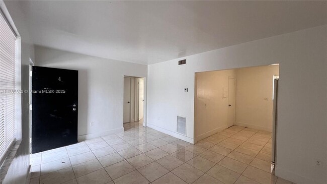 Building Photo - 3701 NW 24th Ave