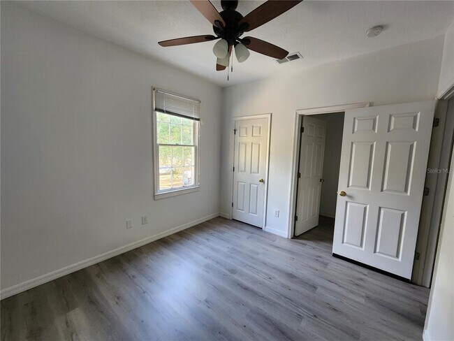 Building Photo - 5231 SW 91st Dr