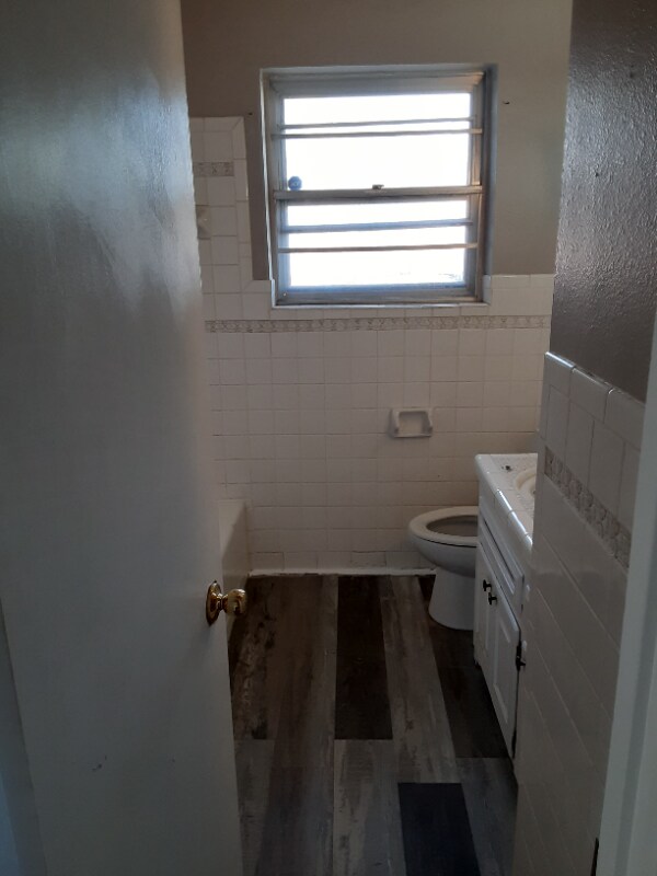 Foto del edificio - 1015 SE 40th St
