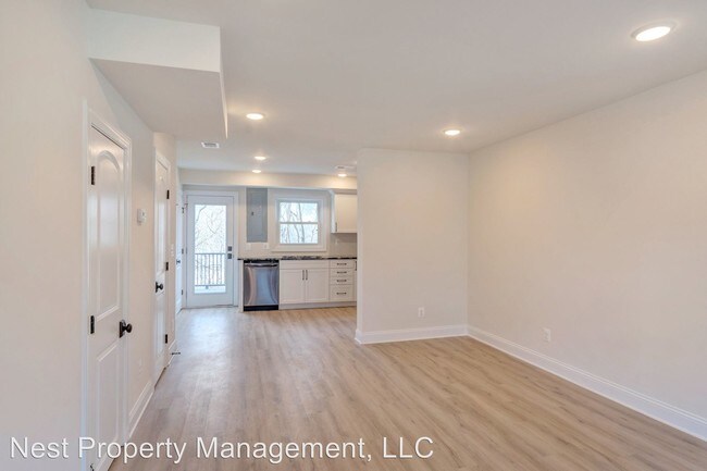 Building Photo - 253 Stribling Ave