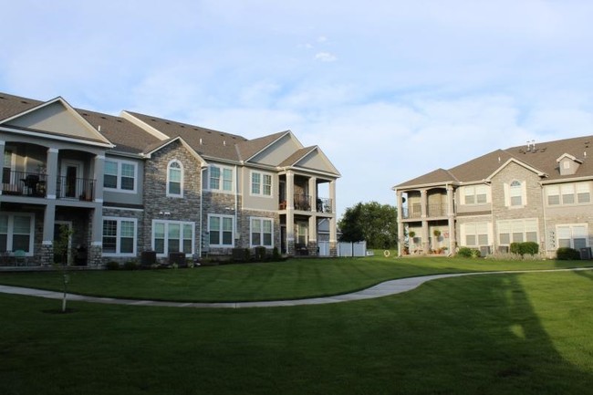 Foto del edificio - 15987 S Crestview Dr