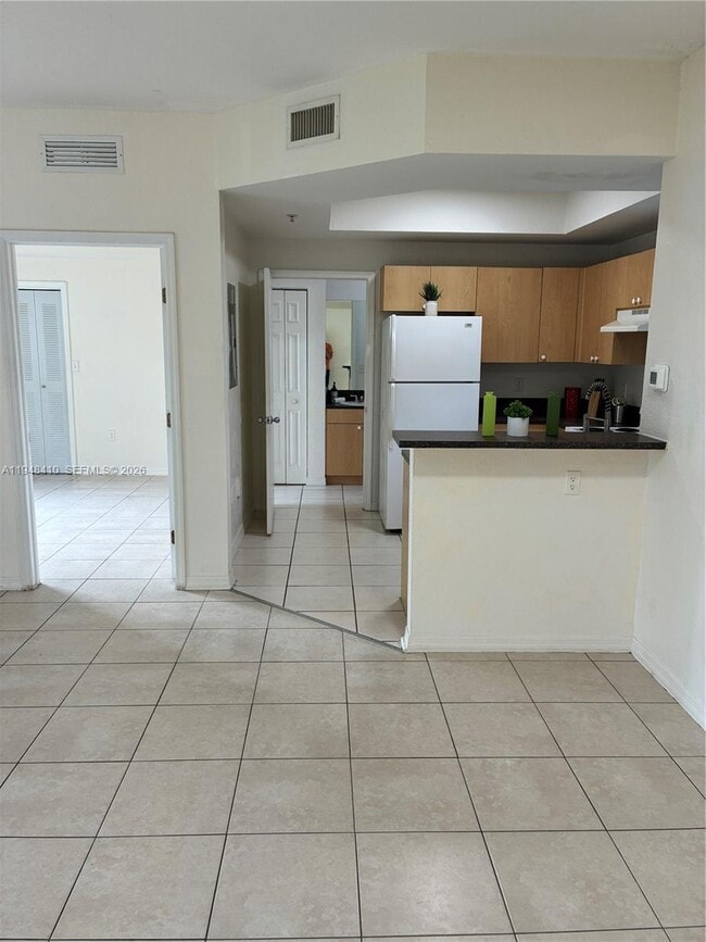 Building Photo - 7516 NE 1st Ave